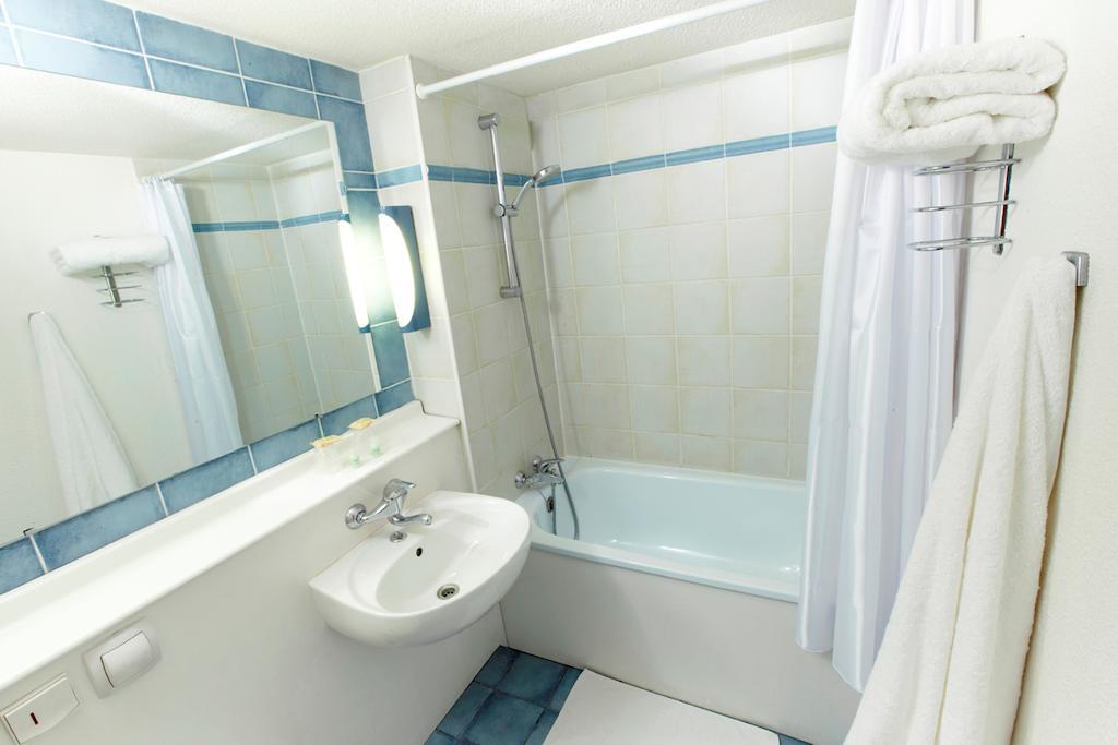 Campanile Clermont-Ferrand ~ Thiers Hotel Luaran gambar